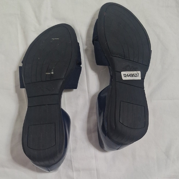 Anne Klein Sport Wome's Navy Open-Toe Heels Size 6.5 - Picture 6 of 8